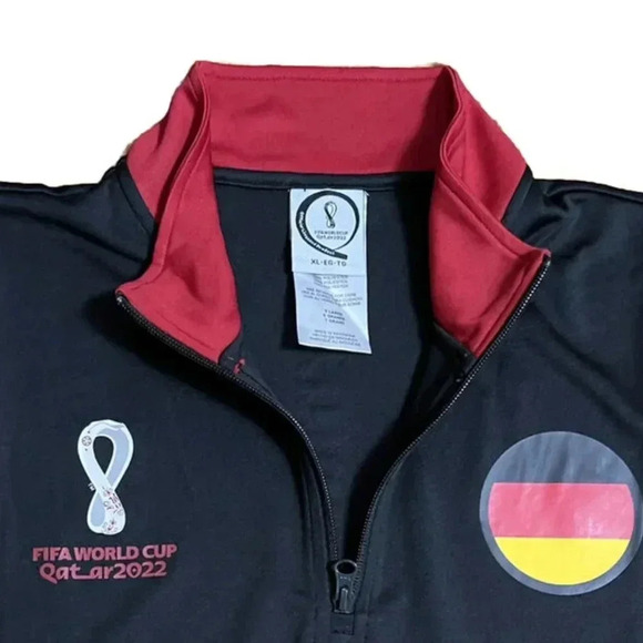 NEW Outerstuff FIFA World Cup 2022 Official 1/4 Zip Top Track Jacket Germany XL - Picture 3 of 5